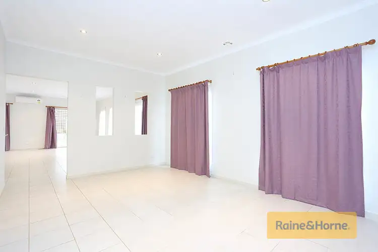 Fifth view of Homely house listing, 2/21 Haywood Grove, Melton West VIC 3337