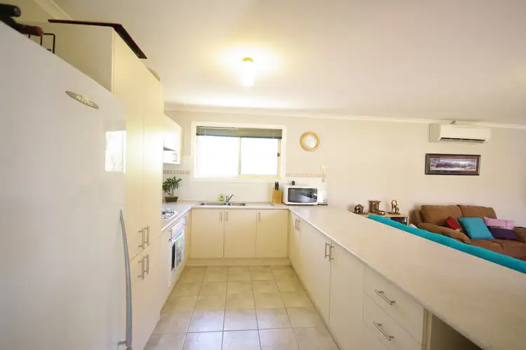 Fifth view of Homely house listing, 3/7 John Hunter Drive, Endeavour Hills VIC 3802
