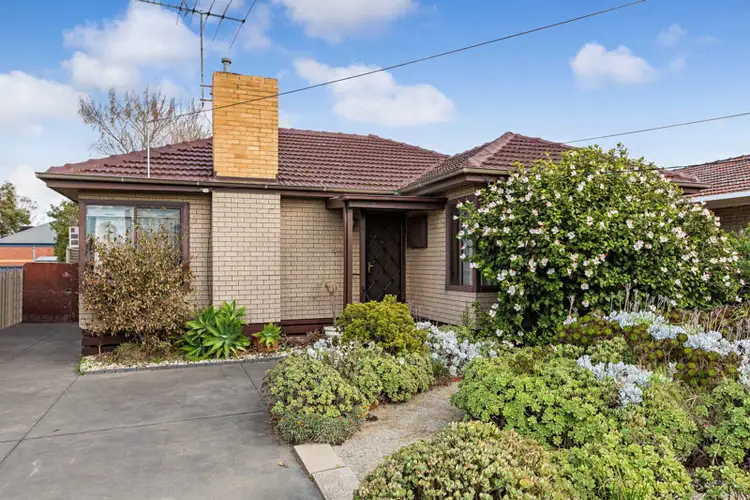 20 Linnet Street, Altona VIC 3018