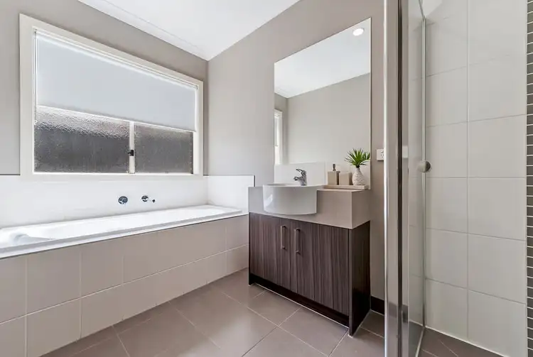 Seventh view of Homely house listing, 18 Serenity Way, Craigieburn VIC 3064