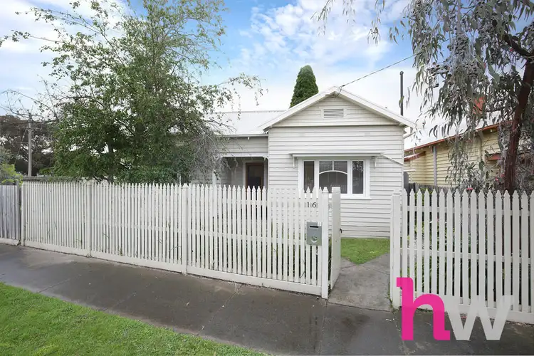 16 Loch Street, East Geelong VIC 3219