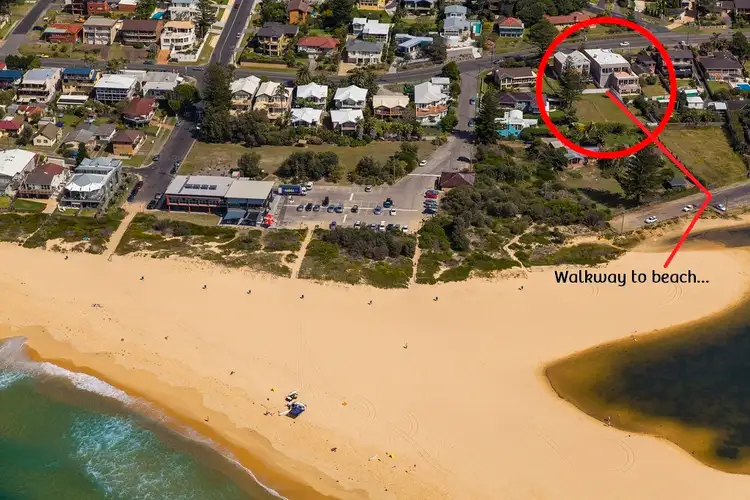 Second view of Homely townhouse listing, 2/137b Ocean View Drive, Wamberal NSW 2260