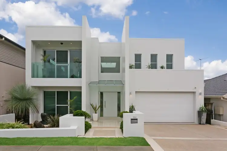 184 Carmichael Drive, West Hoxton NSW 2171