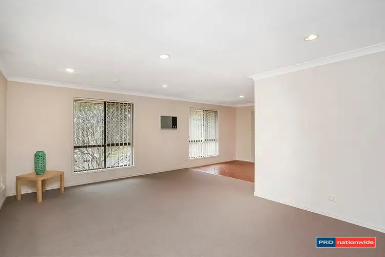 Sixth view of Homely house listing, 2 Maple Court, Burleigh Waters QLD 4220