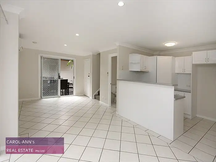 Fourth view of Homely townhouse listing, 3/177 Riding Road, Balmoral QLD 4171