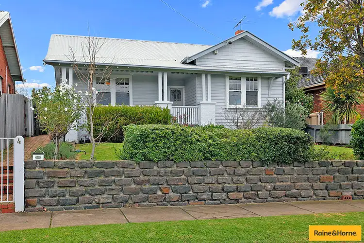 4 Nairn Avenue, Ascot Vale VIC 3032