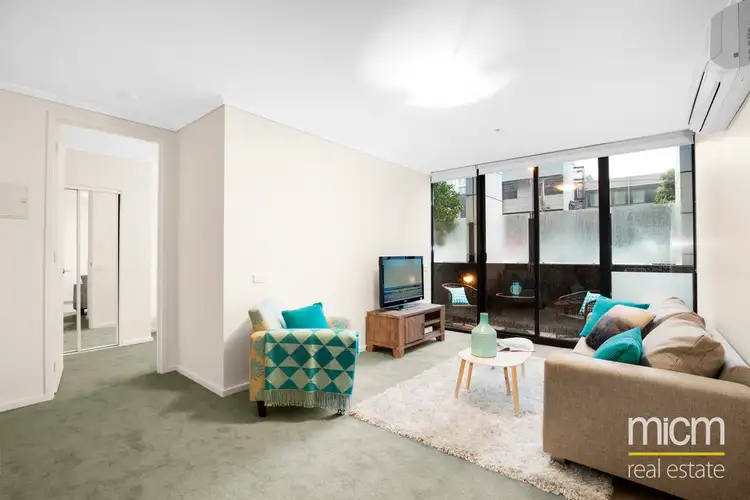 10/38 Bank Street, South Melbourne VIC 3205