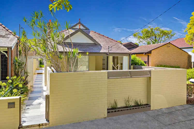 6 Carlisle Street, Ashfield NSW 2131