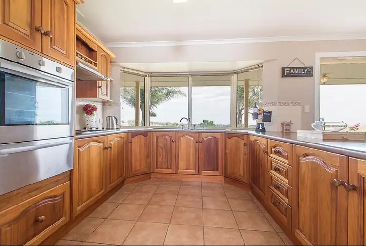 Seventh view of Homely house listing, 381 Barossa Valley Way, Concordia SA 5118