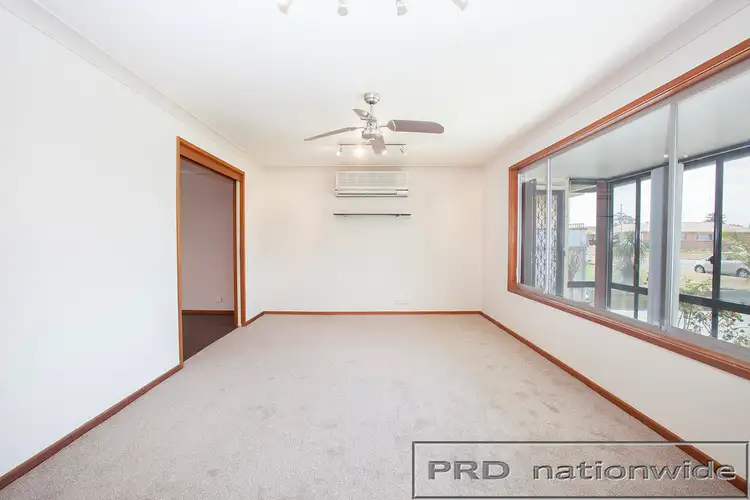 Sixth view of Homely house listing, 19 Annette Close, Woodberry NSW 2322
