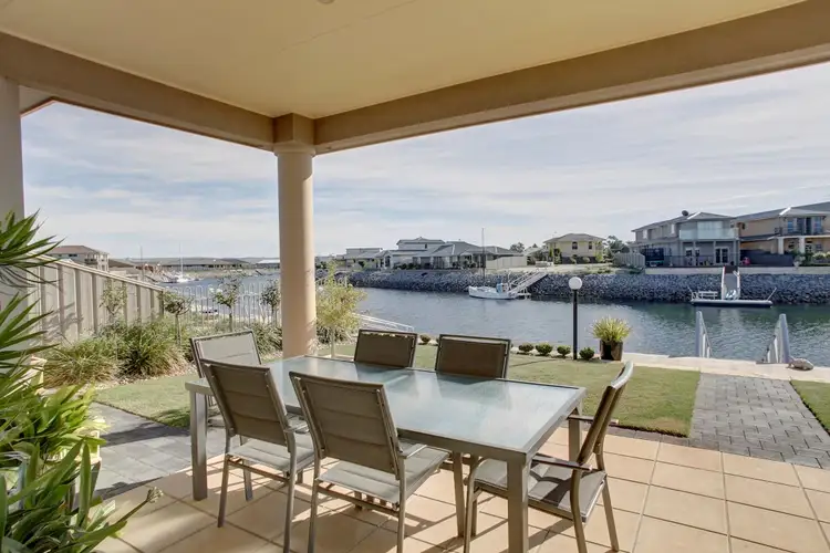 37 Graham Smelt Causeway, Tumby Bay SA 5605