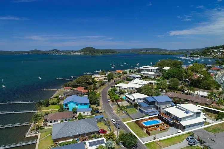 20 Couche Crescent, Koolewong NSW 2256
