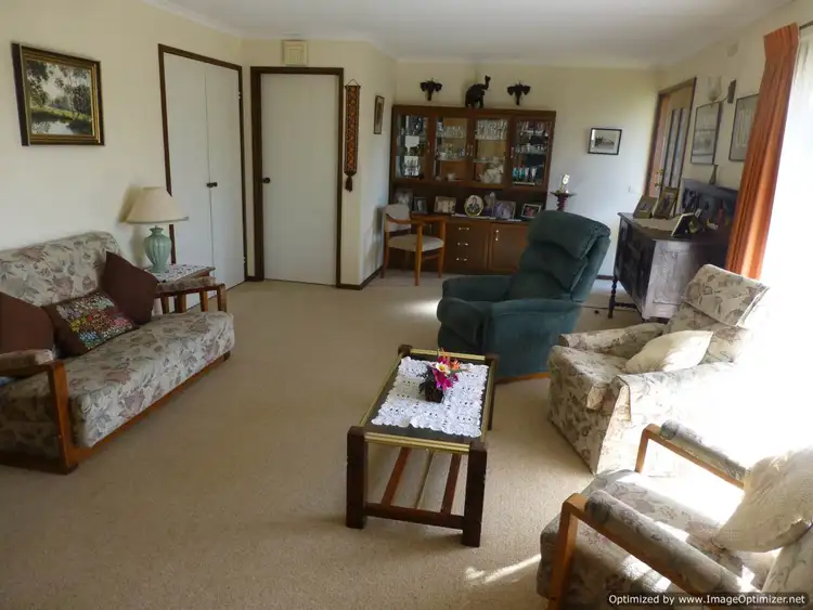 Third view of Homely house listing, 2/2 Freeman Street, Bairnsdale VIC 3875