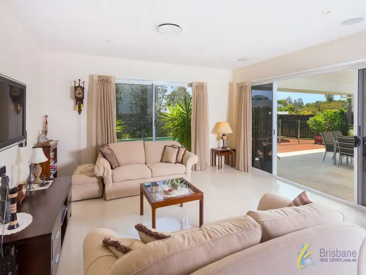 Seventh view of Homely house listing, 16 Barrygroves Court, Fig Tree Pocket QLD 4069