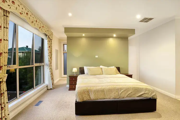 Second view of Homely house listing, 7 The Rise, Narre Warren North VIC 3804