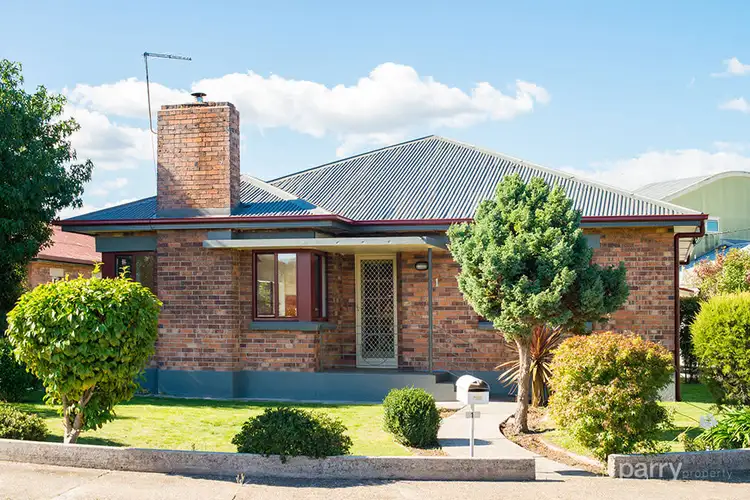 1 Pine Avenue, Newstead TAS 7250