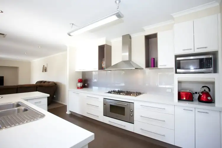 Third view of Homely house listing, 3 Conn Court, Horsham VIC 3400