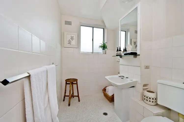 Sixth view of Homely apartment listing, 3/15 Sandridge Street, Bondi NSW 2026