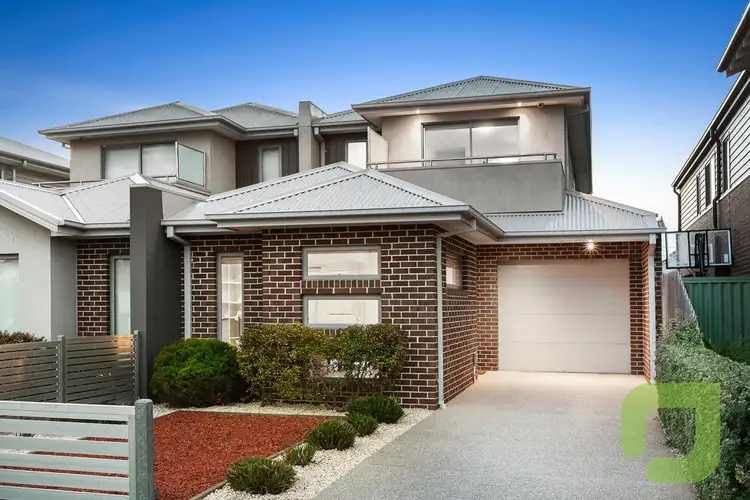 24 Severn Street, Newport VIC 3015