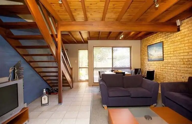 Third view of Homely house listing, 2/21 Chatswood Road, Daisy Hill QLD 4127