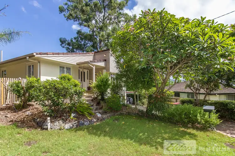 9 Eldershaw St, Everton Park QLD 4053