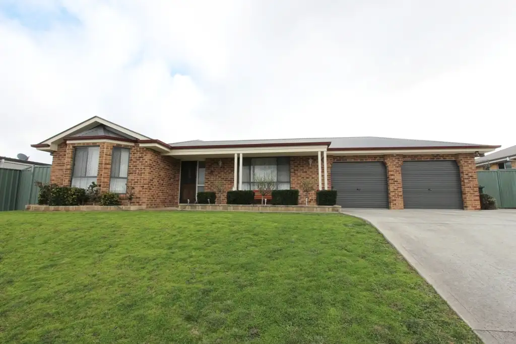 Main view of Homely house listing, 23 Colonial Crt, Laffing Waters NSW 2795
