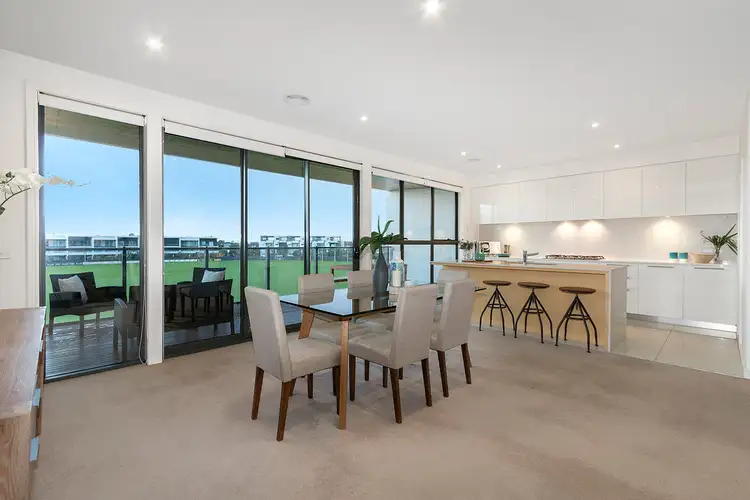 6 Pavilion Place, Mulgrave VIC 3170