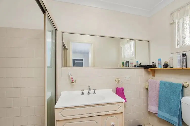 Seventh view of Homely house listing, 17 Endeavour Avenue, Goulburn NSW 2580