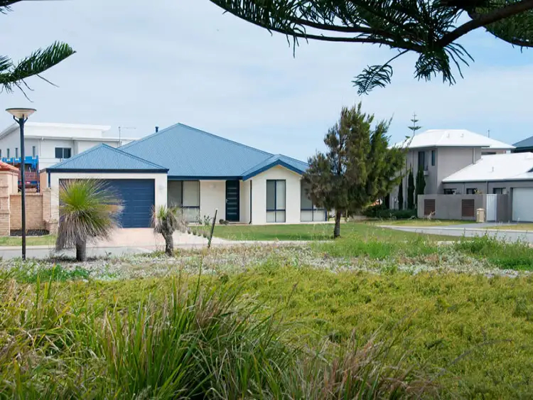 Sixth view of Homely house listing, 5 Fairsky Parade, Wannanup WA 6210