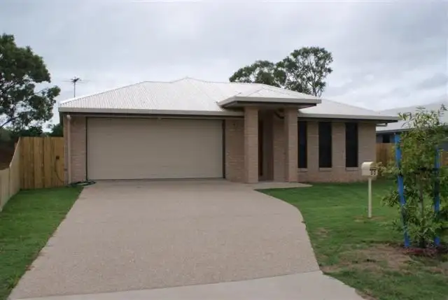 24 Schooner Avenue, Shoal Point QLD 4750