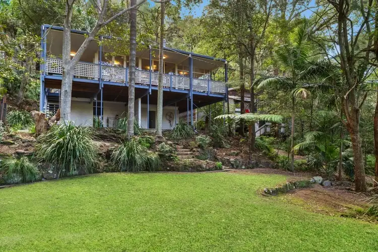 60 Beryl Boulevarde, Pearl Beach NSW 2256