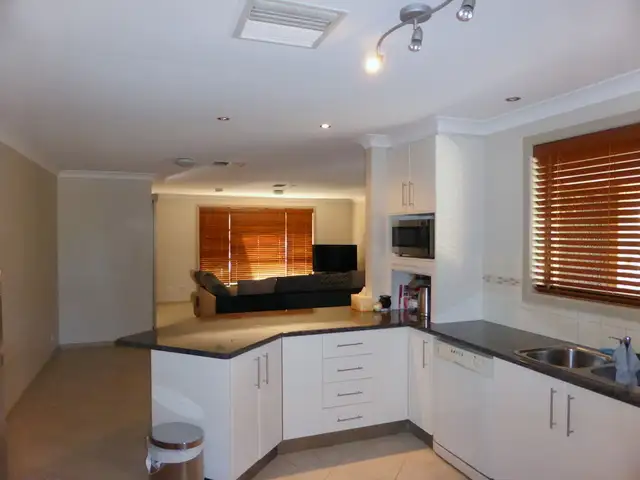 Sixth view of Homely house listing, 9 Thornbury Street, Parkes NSW 2870