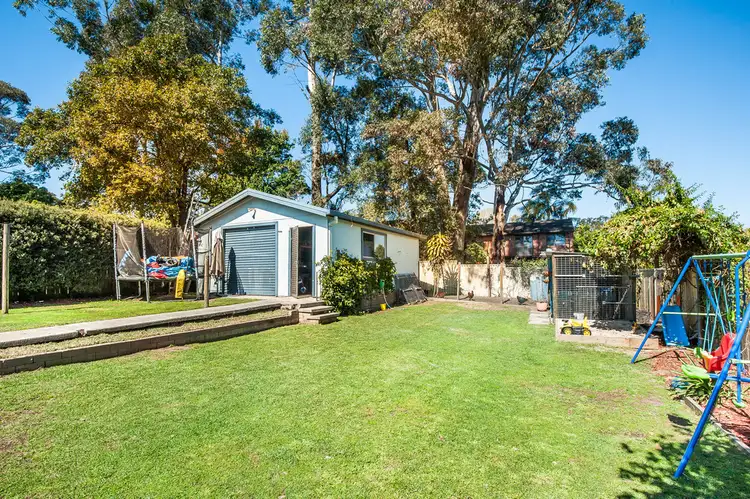 22 Grevillea Crescent, Berkeley Vale NSW 2261