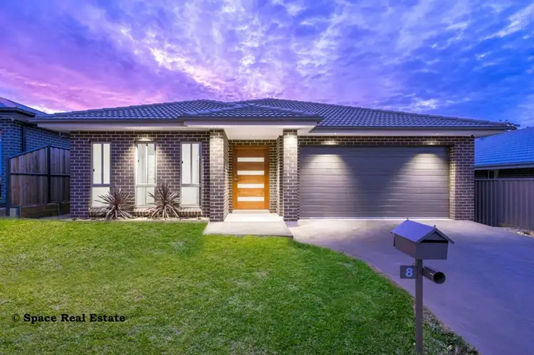 8 Kingfisher Road, Appin NSW 2560