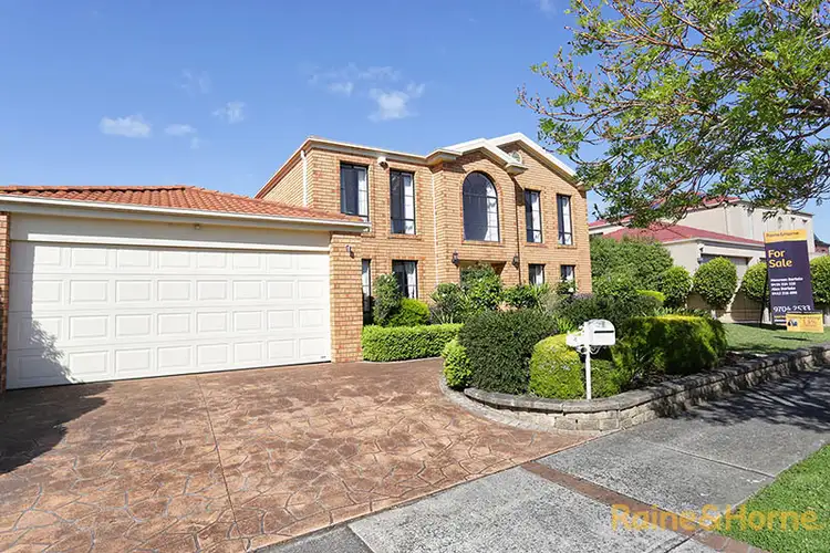 4 Chesil Court, Narre Warren South VIC 3805