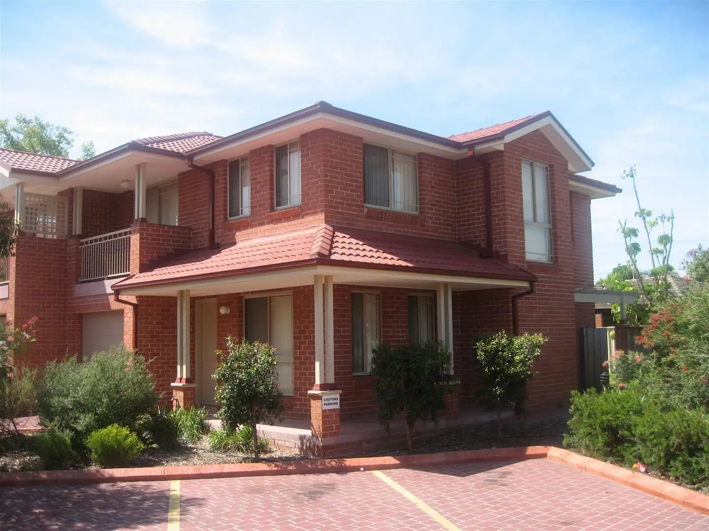 Main view of Homely townhouse listing, 1/9 Weir Crescent, Lurnea NSW 2170
