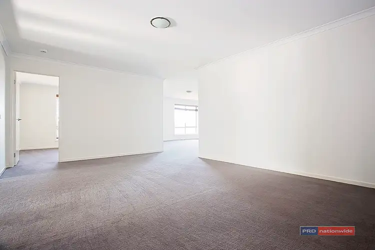 Fifth view of Homely house listing, 15 Seaview Point, Sanctuary Lakes VIC 3030