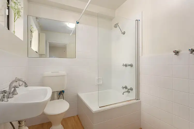 Sixth view of Homely apartment listing, 7/34 Elphin Grove, Hawthorn VIC 3122