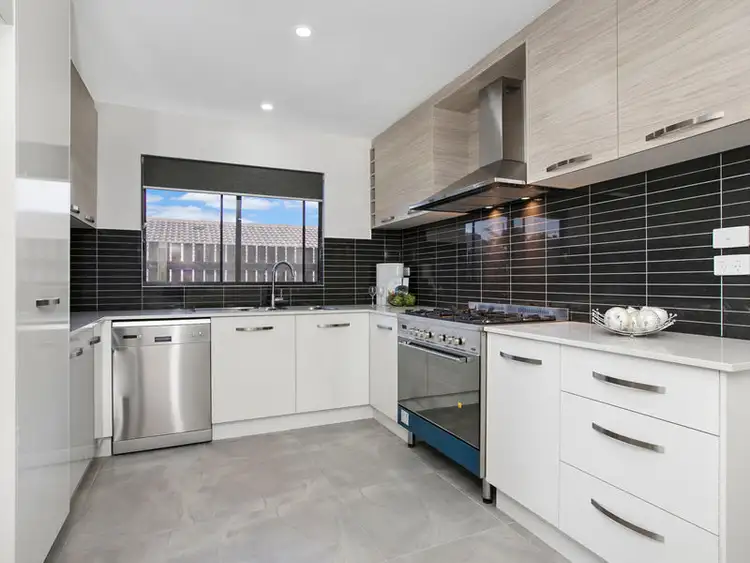 Third view of Homely apartment listing, 2 / 24 Wallace Street, Chermside QLD 4032