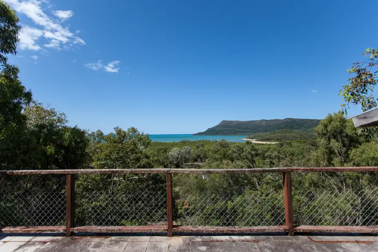 169 Kippen Drive, Ball Bay QLD 4741