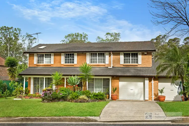 16 Amanda Place, Ingleburn NSW 2565