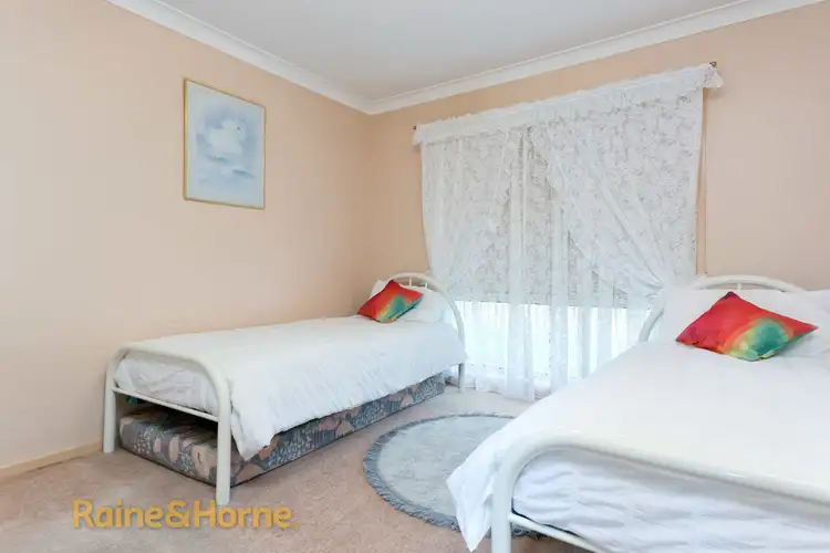 Fifth view of Homely unit listing, 2/32 Lonergan Place, Wagga Wagga NSW 2650