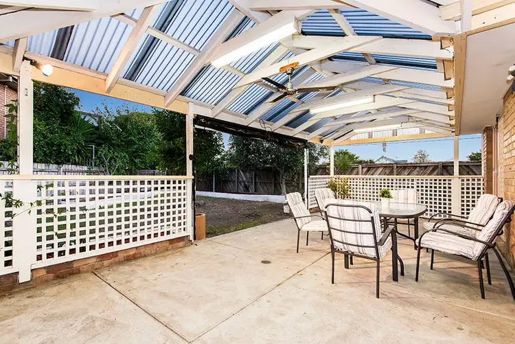 Fourth view of Homely house listing, 5 Ivy Court, Mill Park VIC 3082