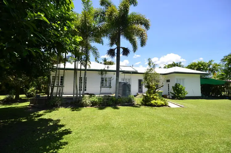 90 Front Street, Mossman QLD 4873
