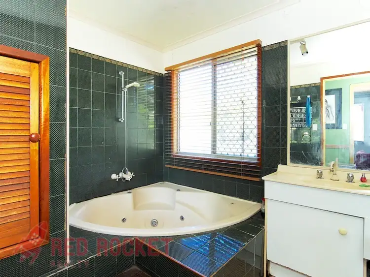 Seventh view of Homely house listing, 3 Tonya Court, Woodridge QLD 4114