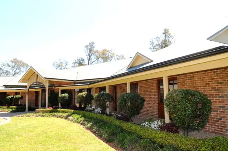 24 Walter Parade, Black Hill NSW 2322