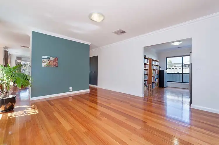 Seventh view of Homely house listing, 14 Flagstaff Loop, Craigieburn VIC 3064