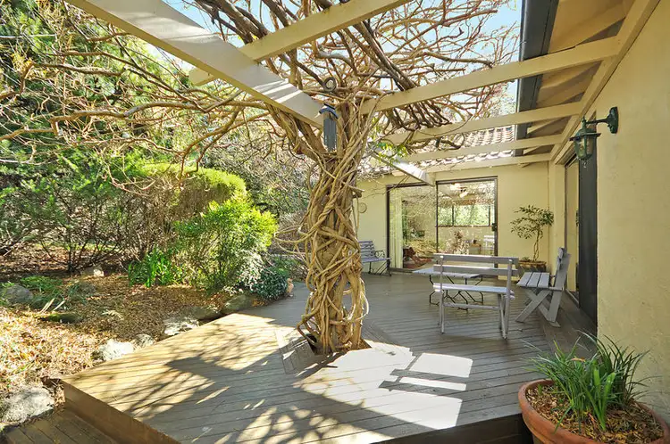 3 St Georges Road, Leura NSW 2780