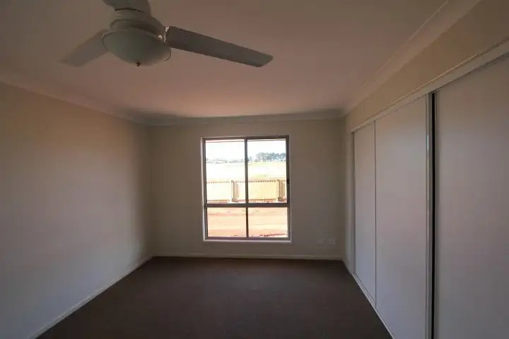 Fifth view of Homely house listing, 2 Lord Street, Memerambi QLD 4610