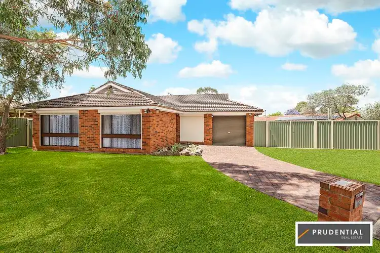 10 Alabaster Place, Eagle Vale NSW 2558